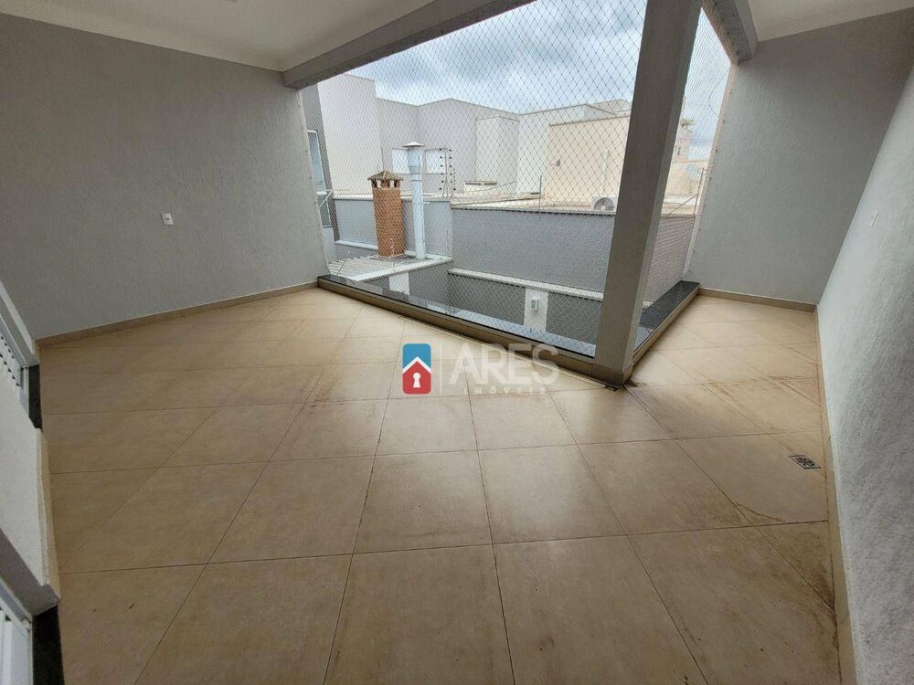 Casa, 3 quartos, 156 m² - Foto 2
