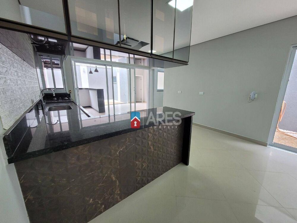 Casa, 3 quartos, 156 m² - Foto 3