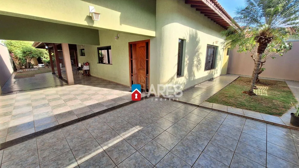 Casa, 4 quartos, 328 m² - Foto 9