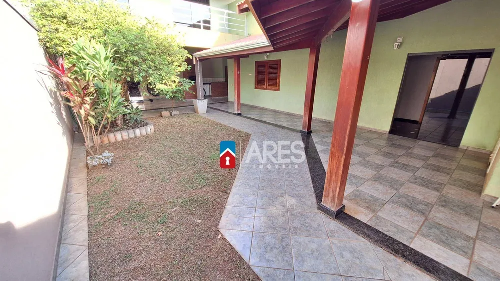 Casa, 4 quartos, 328 m² - Foto 5
