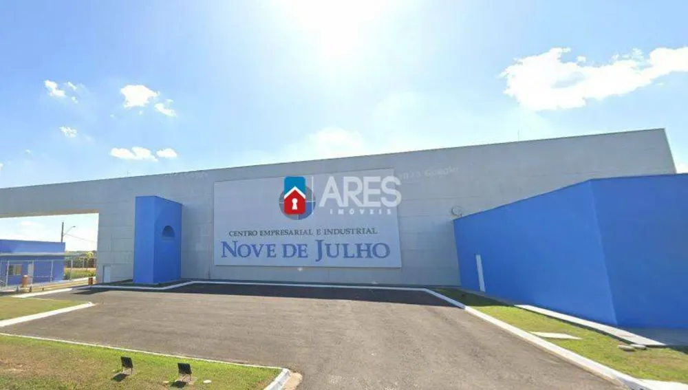 Loteamento e Condomínio, 750 m² - Foto 1