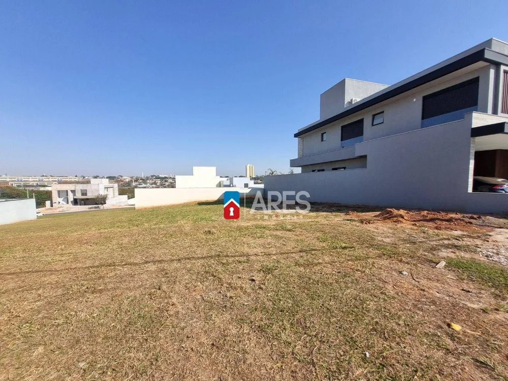 Loteamento e Condomínio, 450 m² - Foto 1