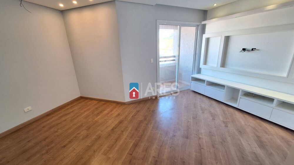 Apartamento à venda com 2 quartos, 60m² - Foto 1