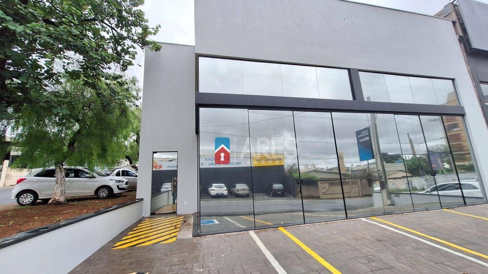 Loja-Salão, 330 m² - Foto 1