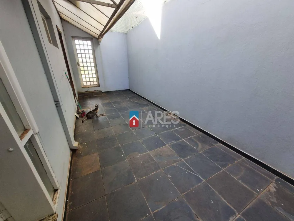 Casa, 4 quartos, 270 m² - Foto 15
