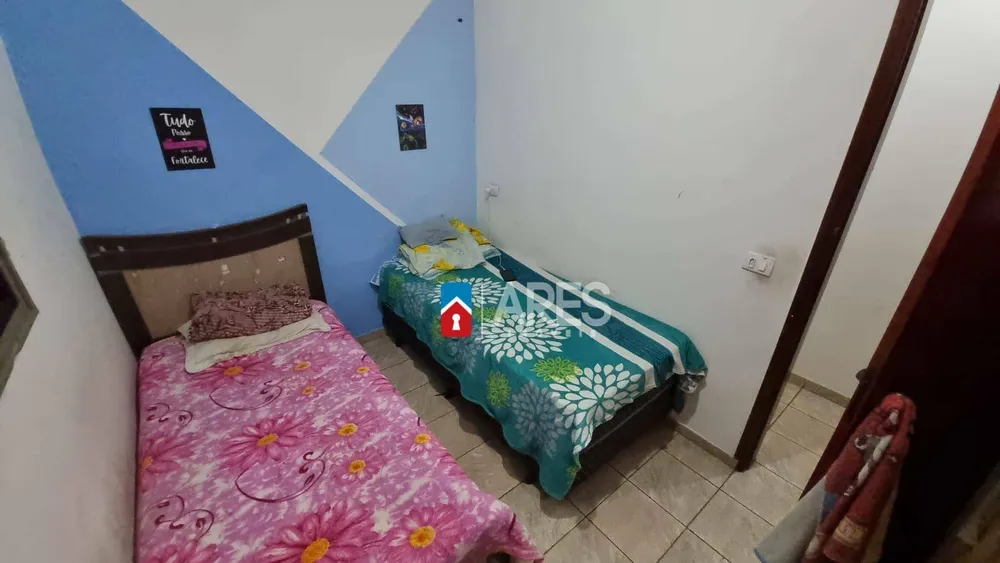 Casa, 4 quartos, 179 m² - Foto 2
