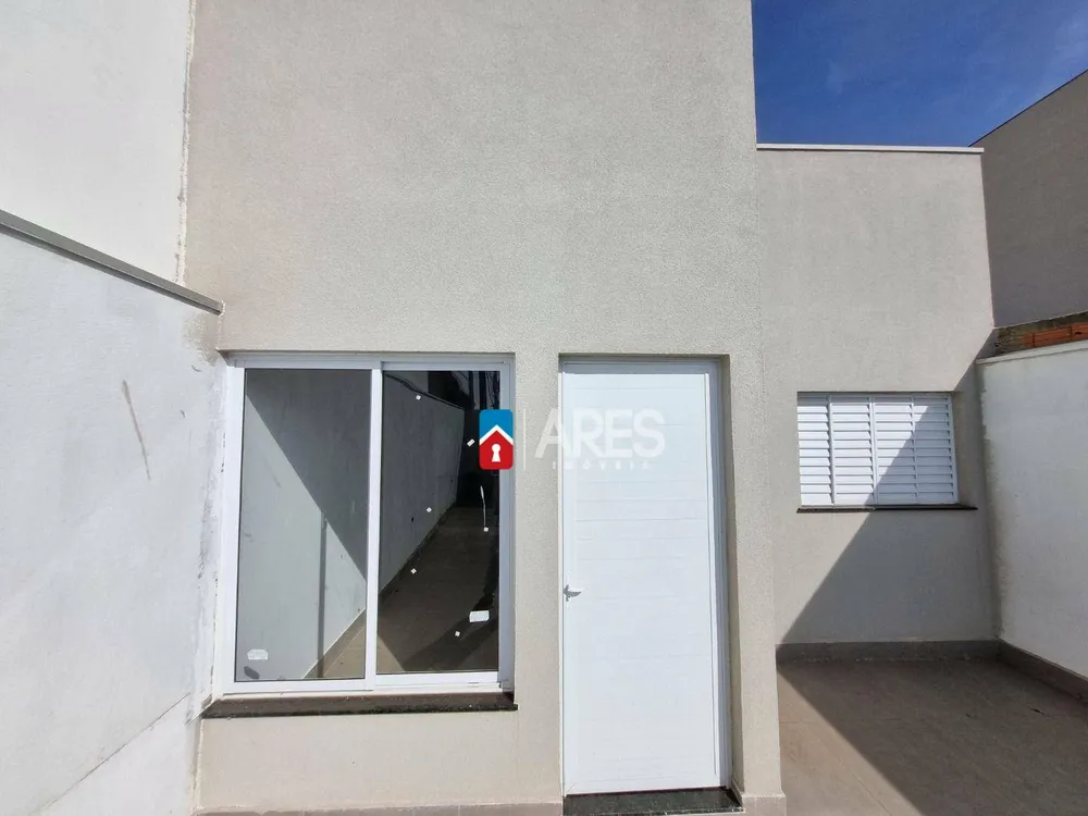 Casa, 2 quartos, 64 m² - Foto 1