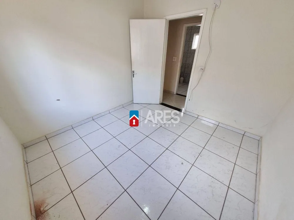 Casa, 4 quartos, 116 m² - Foto 2
