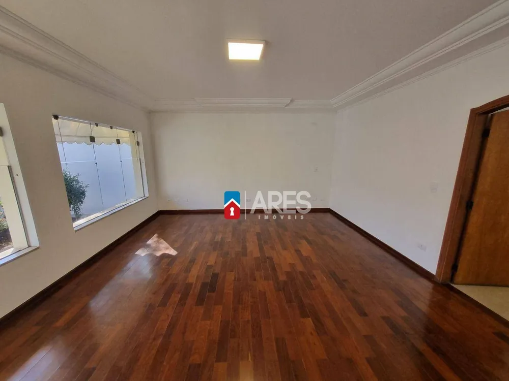 Casa, 3 quartos, 149 m² - Foto 2