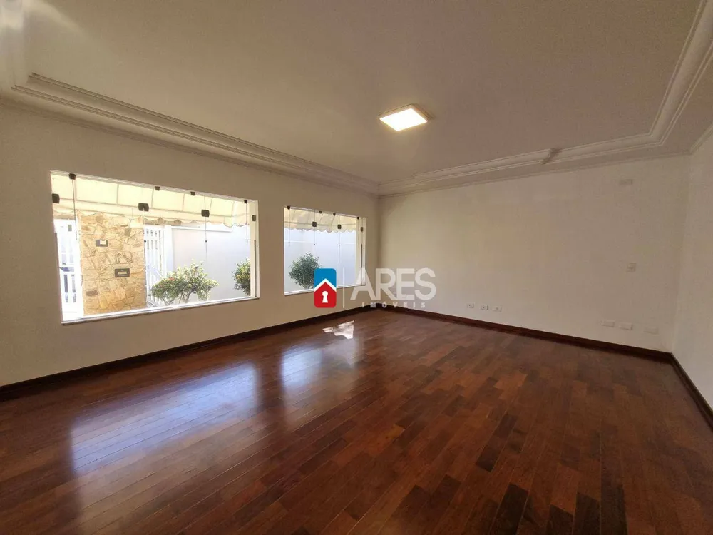 Casa, 3 quartos, 149 m² - Foto 1
