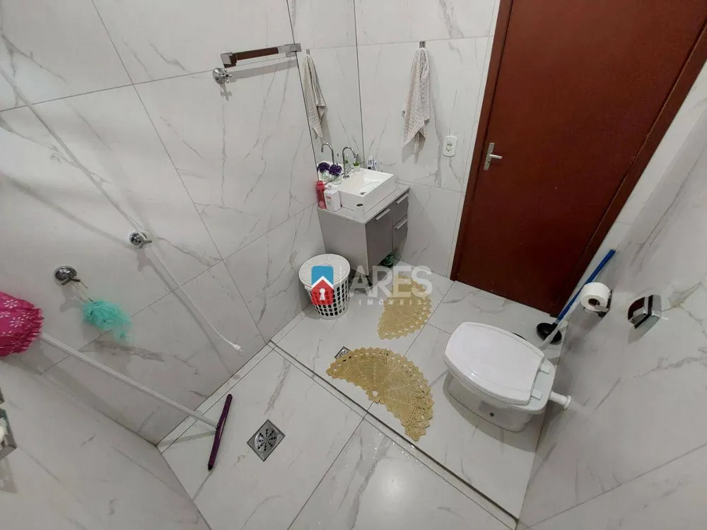 Casa, 3 quartos, 157 m² - Foto 4