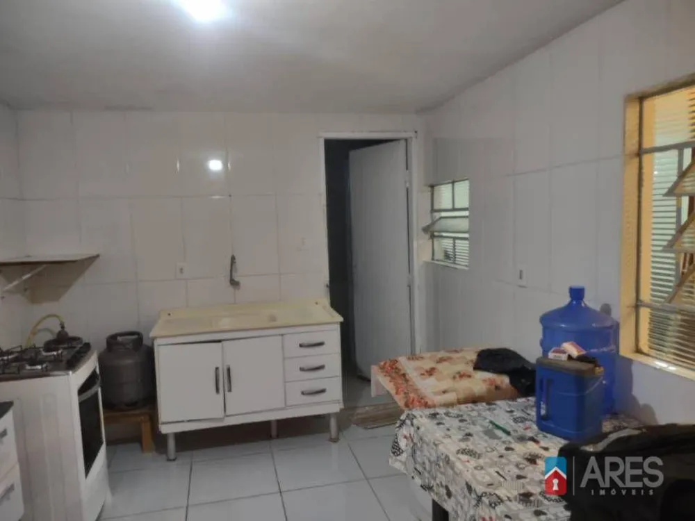 Casa, 3 quartos, 83 m² - Foto 1