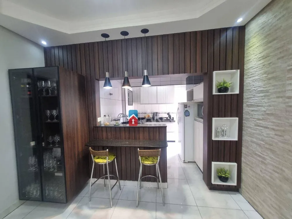 Casa, 3 quartos, 155 m² - Foto 4