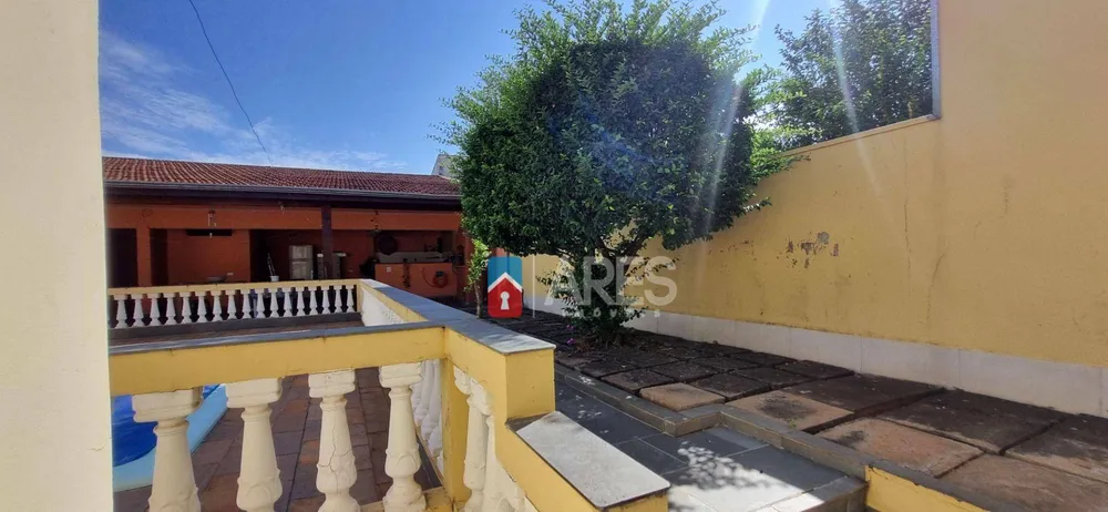 Casa, 3 quartos, 195 m² - Foto 2