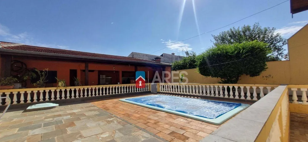 Casa, 3 quartos, 195 m² - Foto 3