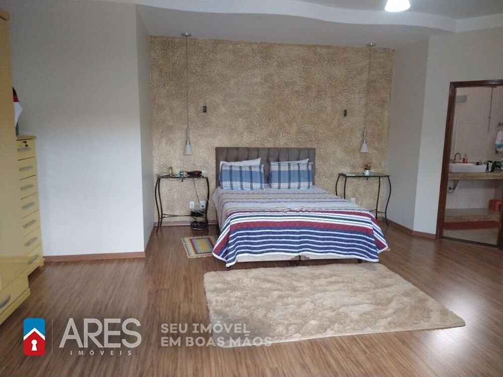 Casa, 3 quartos, 263 m² - Foto 10