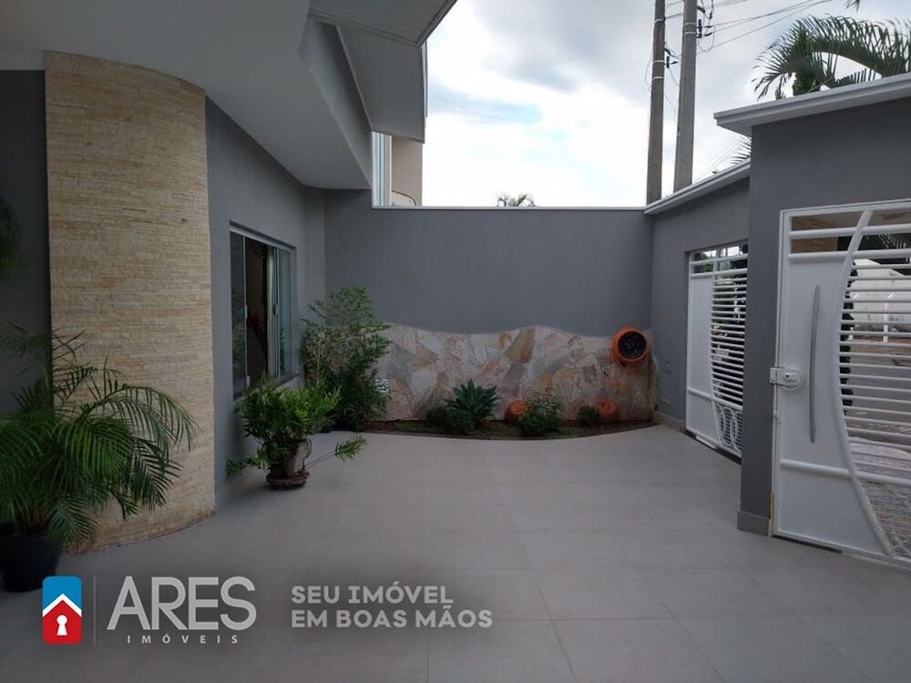 Casa, 3 quartos, 263 m² - Foto 4