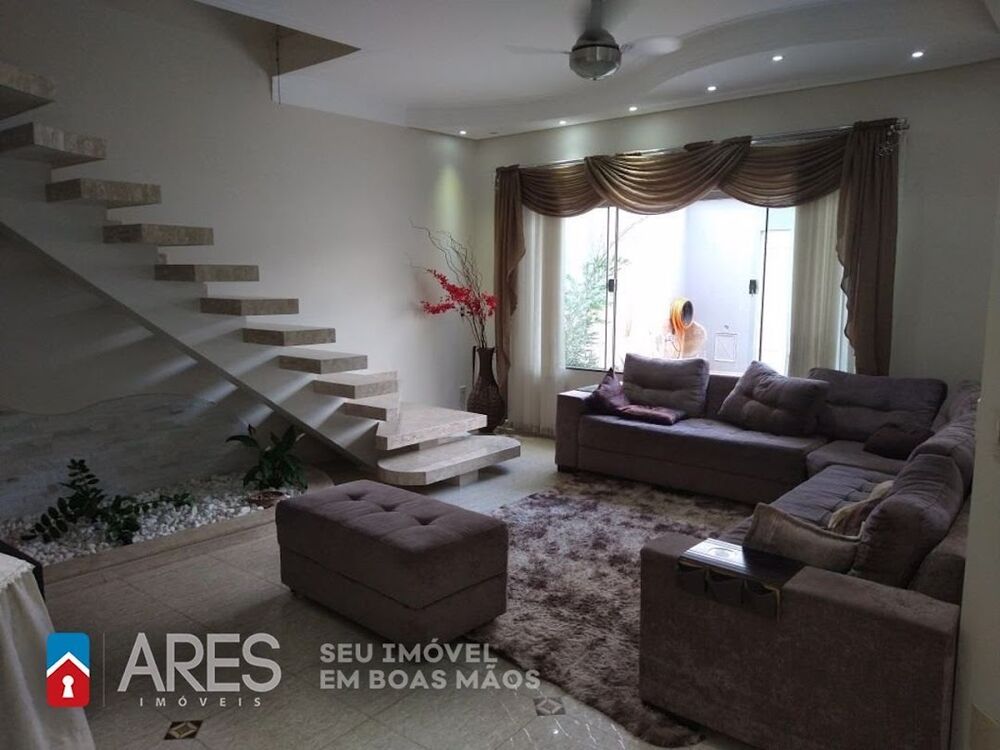 Casa, 3 quartos, 263 m² - Foto 7