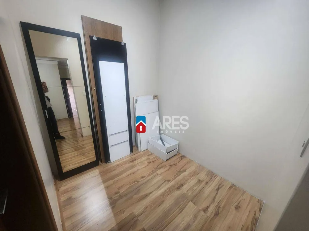 Casa, 3 quartos, 290 m² - Foto 12