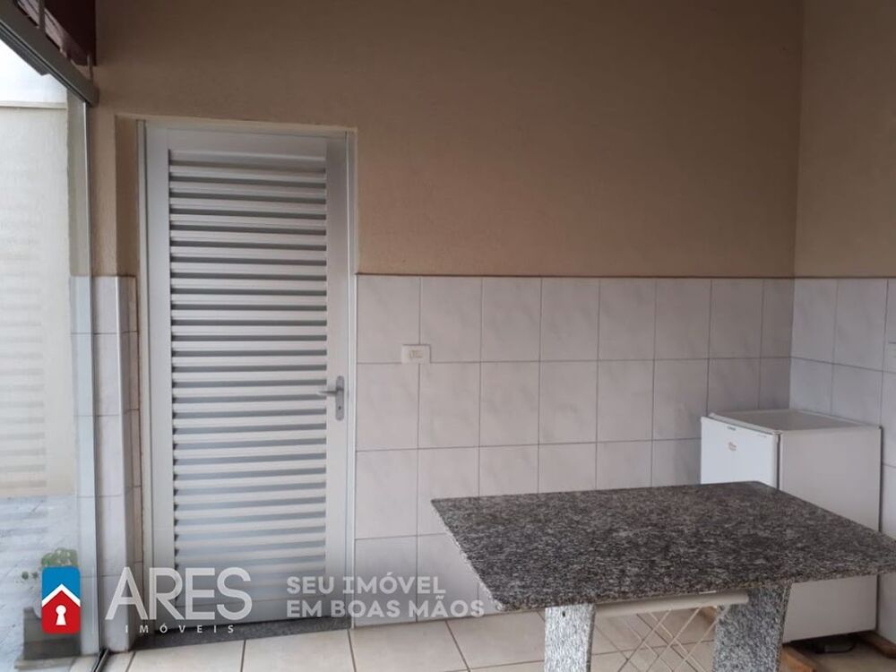 Casa, 3 quartos, 88 m² - Foto 1