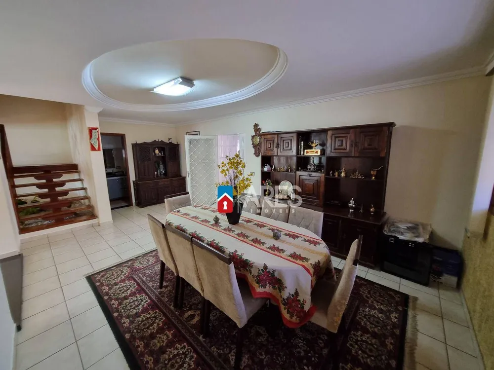 Casa, 4 quartos, 364 m² - Foto 4