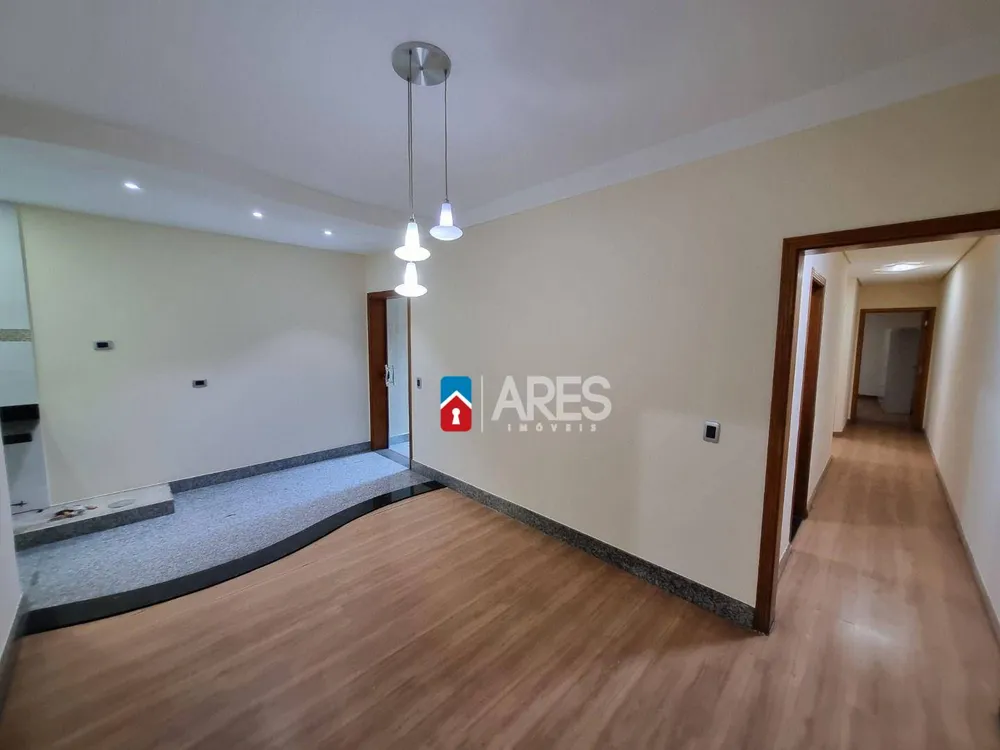 Casa, 3 quartos, 141 m² - Foto 5