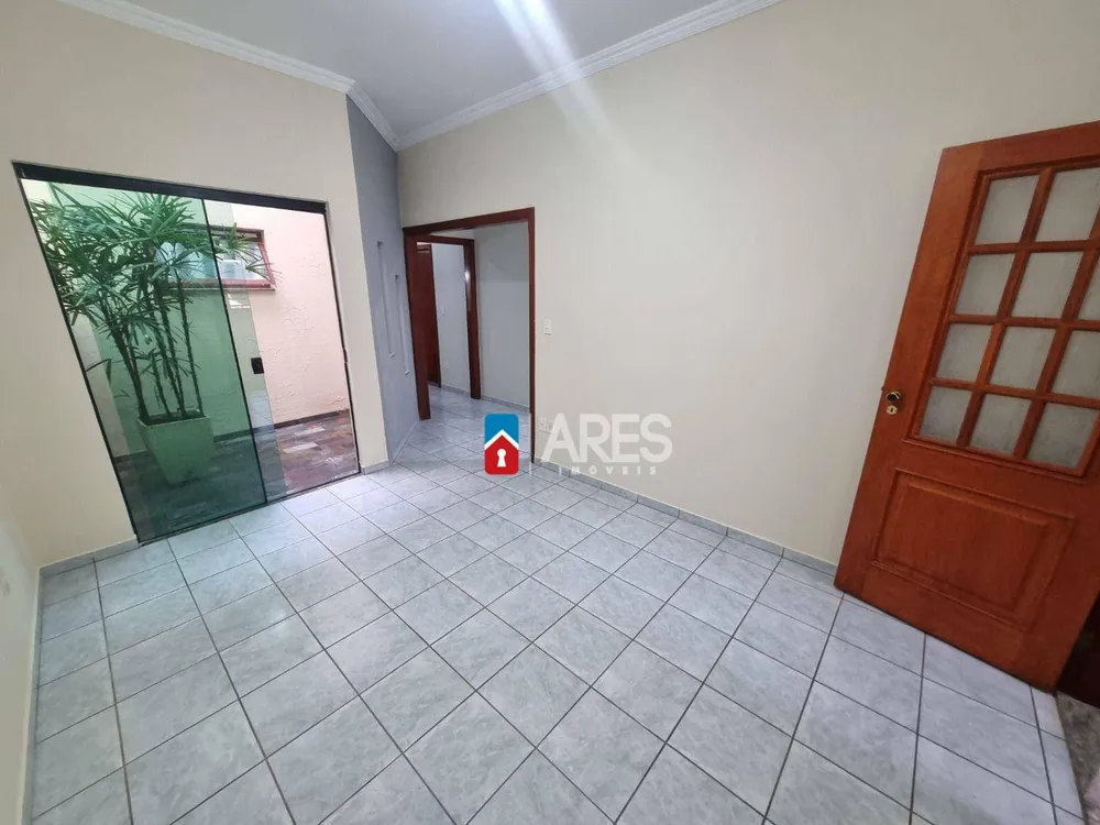 Casa, 3 quartos, 190 m² - Foto 4