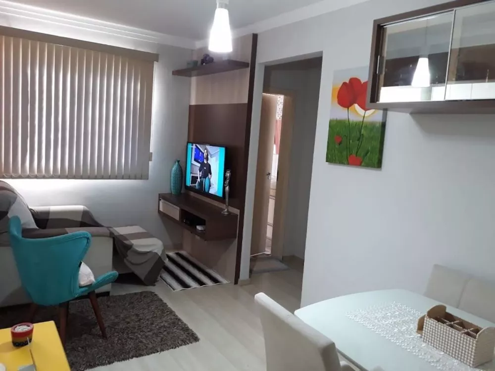 Apartamento à venda com 2 quartos, 50m² - Foto 1