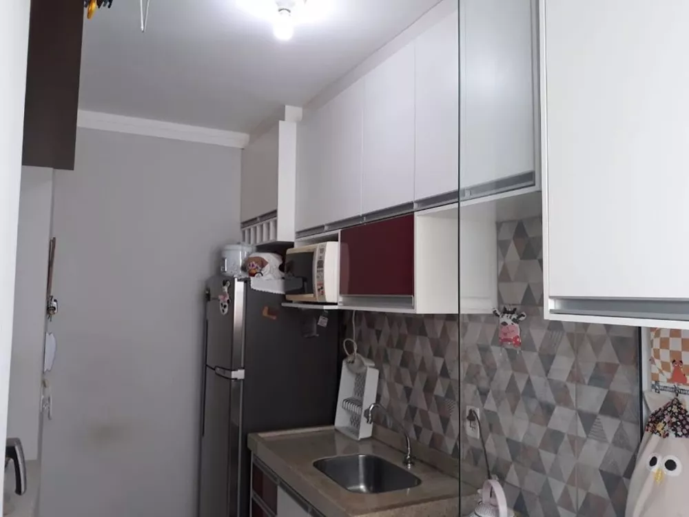 Apartamento à venda com 2 quartos, 50m² - Foto 4