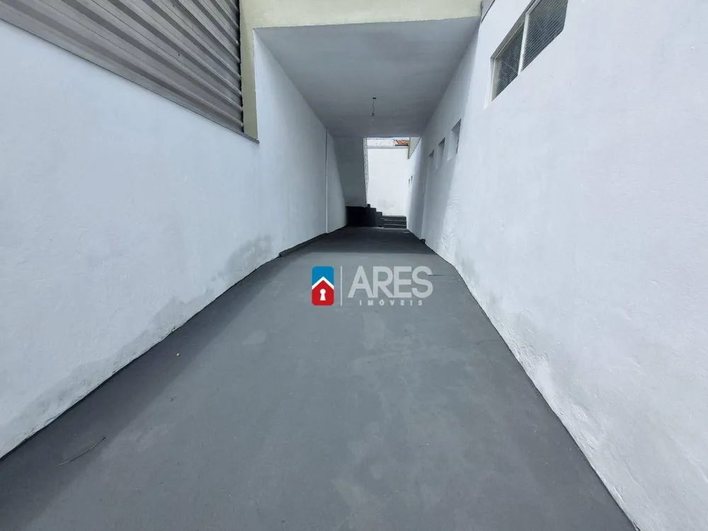 Casa, 3 quartos, 441 m² - Foto 3