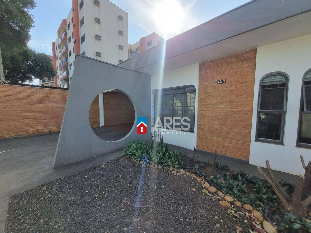 Casa, 3 quartos, 207 m² - Foto 3