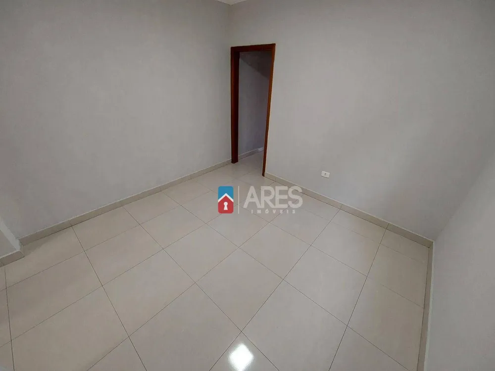 Casa, 3 quartos, 214 m² - Foto 4