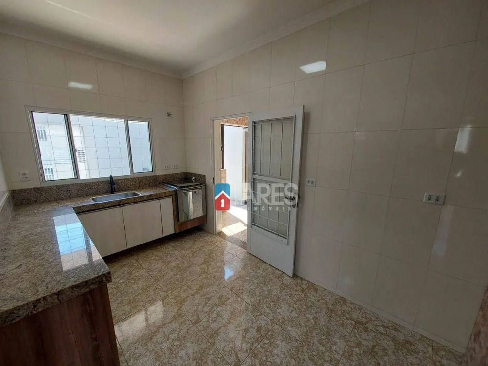 Casa, 3 quartos, 160 m² - Foto 4