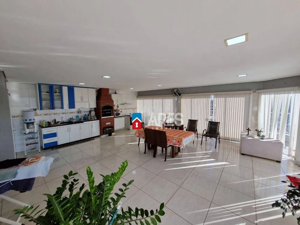 Casa, 2 quartos, 282 m² - Foto 1