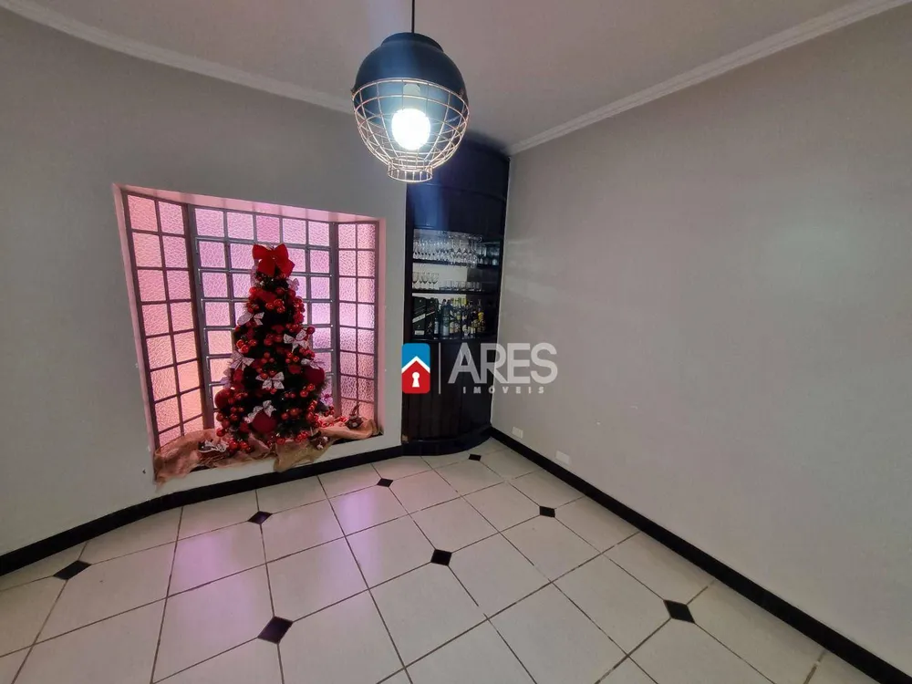 Casa, 4 quartos, 201 m² - Foto 3