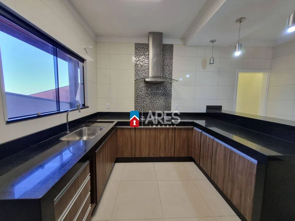 Casa, 3 quartos, 176 m² - Foto 6