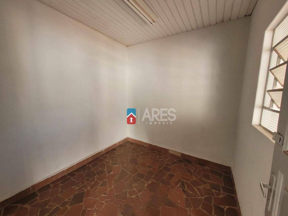 Casa, 3 quartos, 141 m² - Foto 4