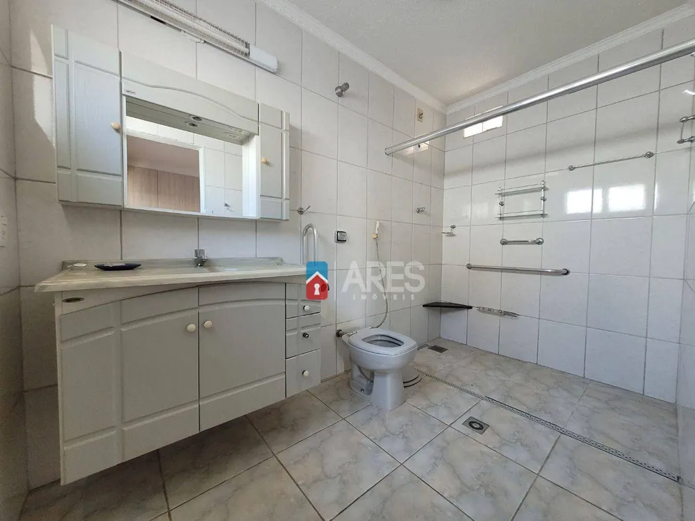 Casa, 3 quartos, 141 m² - Foto 8