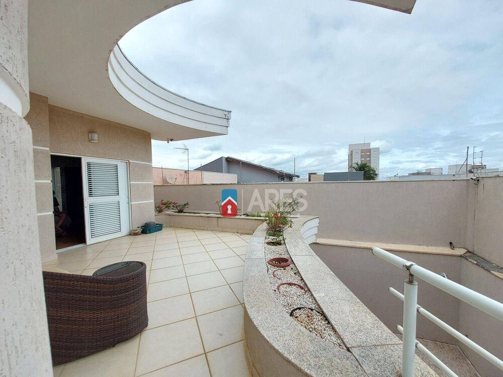 Casa, 3 quartos, 330 m² - Foto 9
