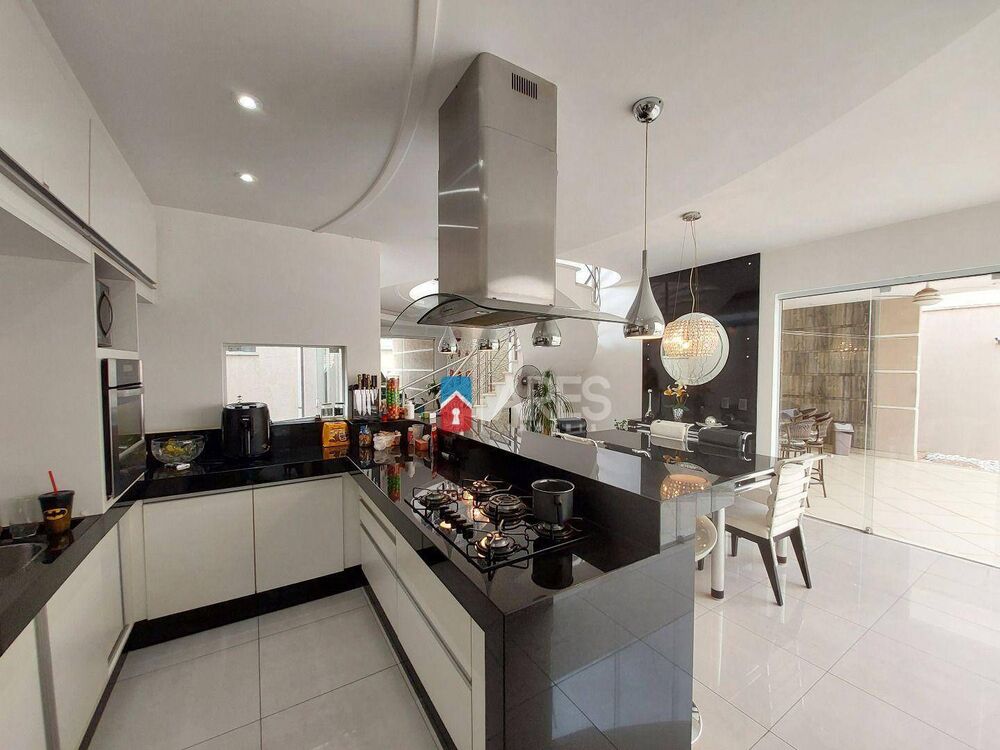 Casa, 3 quartos, 330 m² - Foto 14