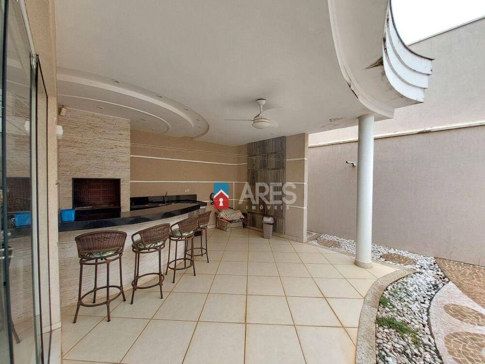 Casa, 3 quartos, 330 m² - Foto 16