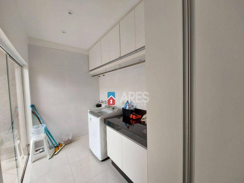 Casa, 3 quartos, 330 m² - Foto 17