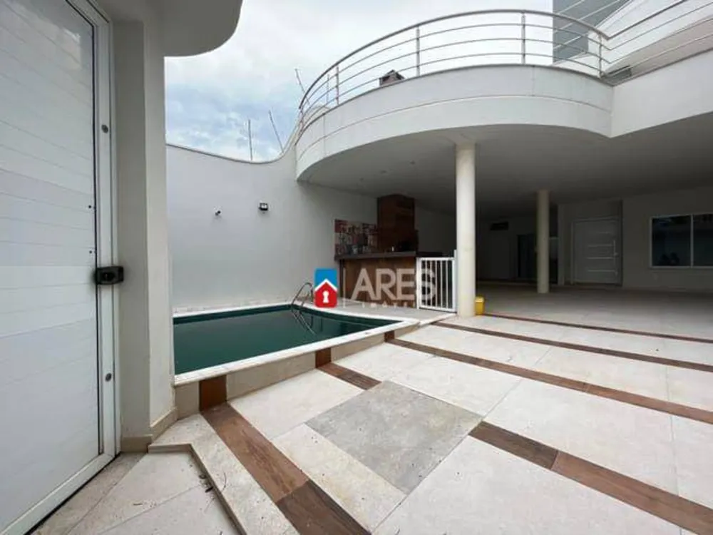 Casa, 4 quartos, 301 m² - Foto 1