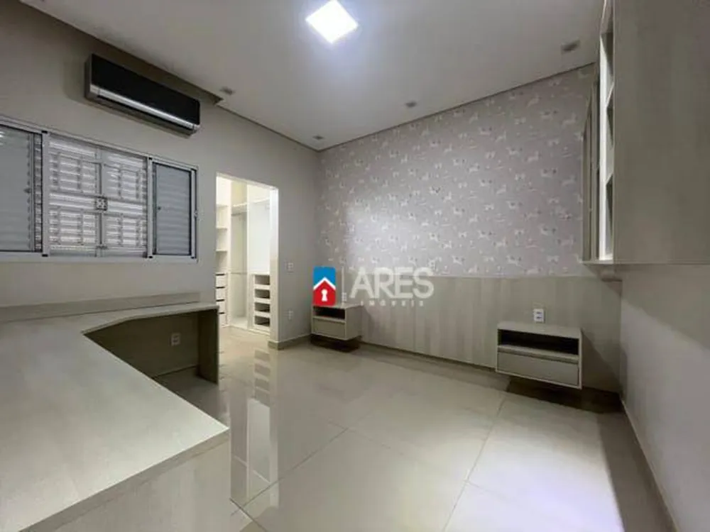 Casa, 4 quartos, 301 m² - Foto 9
