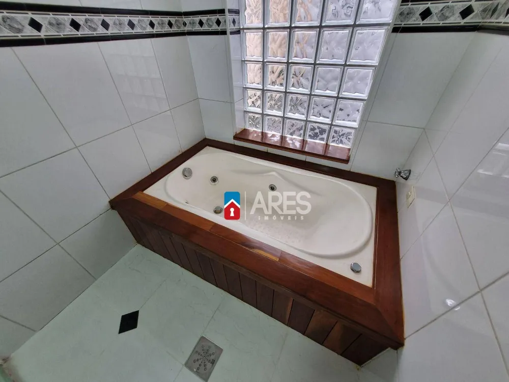 Casa, 3 quartos, 268 m² - Foto 8