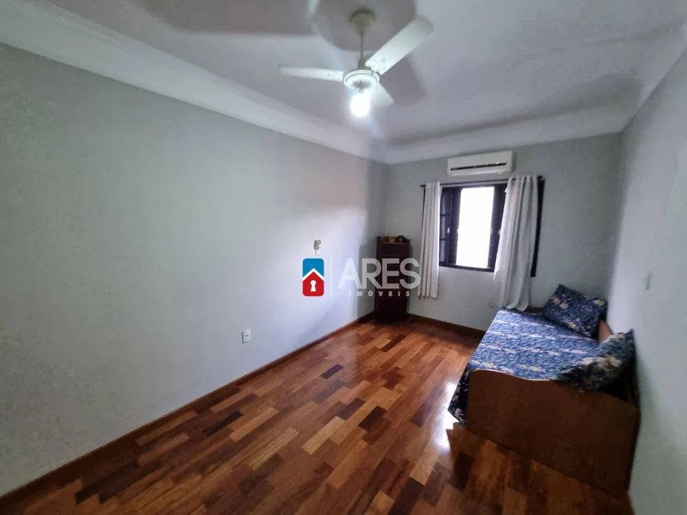 Casa, 3 quartos, 268 m² - Foto 10