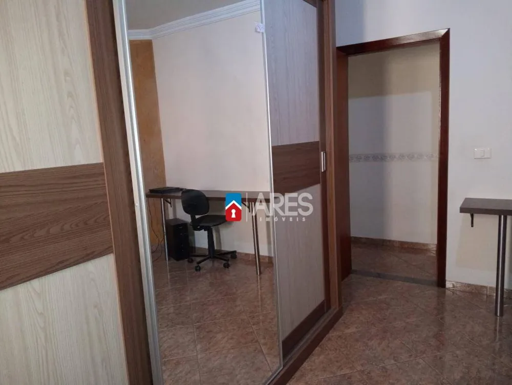 Casa, 3 quartos, 281 m² - Foto 11