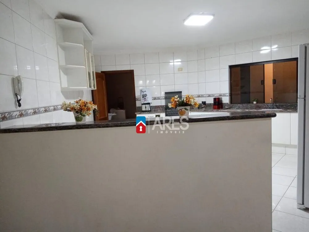 Casa, 3 quartos, 281 m² - Foto 7