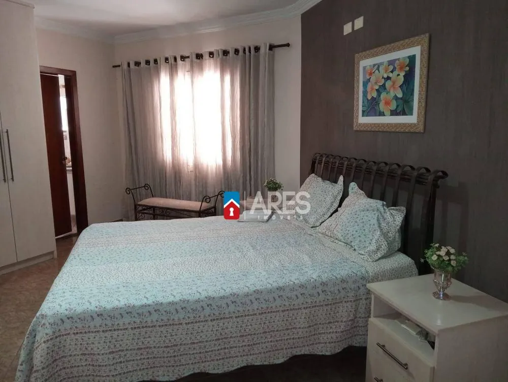 Casa, 3 quartos, 281 m² - Foto 5
