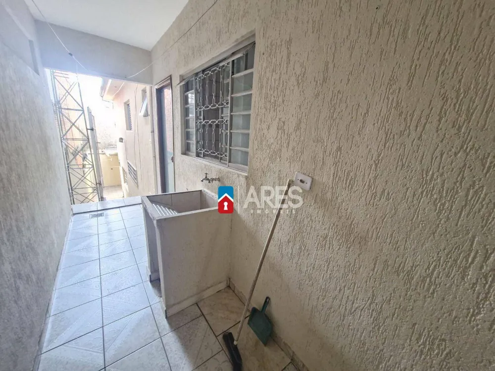 Casa, 3 quartos, 176 m² - Foto 1